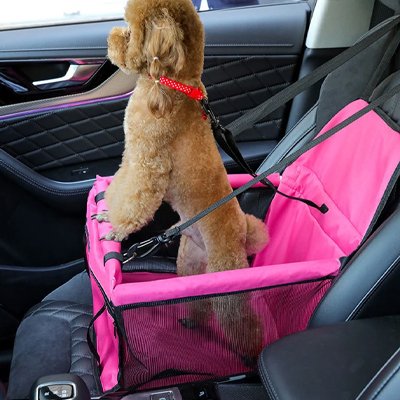 Siege auto chien attache de sécurité intégrée: mousqueton inclus pour relier le harnais ou collier de l'animal 